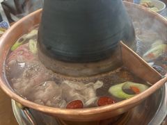 -楼外楼大刀肉传统火锅居(博学路店)