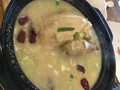 -百年石锅饭·朝鲜族传统民餐
