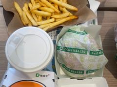 -德克士(中心医院店)