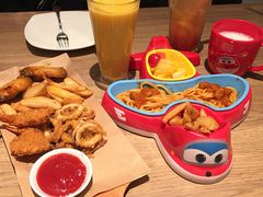 -必胜客(欧亚卖场店)