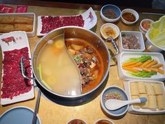 -左庭右院鲜牛肉火锅(南通CBD大有境店)