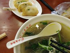 鲜肉锅贴-小姜锅贴(凤凰街店)