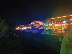 -梅岭月亮湾山体公园