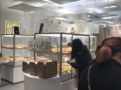 -奈雪的茶(市百一店)