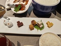 -北平食府·北京烤鸭(北京西站六里桥店)