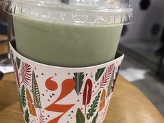 冰椰汁抹茶牛奶-HELLO 27 意面·沙拉·帕尼尼