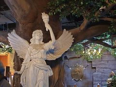 -暴风岛沉浸式体验馆(百联世纪店)