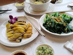 -品泉餐厅·大盆鱼·走地鸡