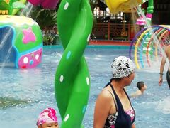 -沈阳龙润夏宫温泉水乐园