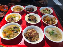 -蓝田九大碗民俗食府(蓝田店)