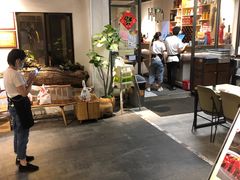 大堂-黄鹤天厨·泡椒田鸡创始者(莲花店)