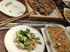 -三个大叔烤羊肉串·歌手驻唱·碳烤鲜肉(西三旗店)