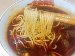 -易毛特色牛肉面(解放碑步行街店)