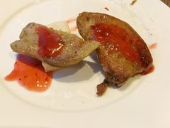 -大中华希尔顿酒店-念自助餐·嗨啤·小龙虾