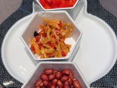 -香山湖渔家大院