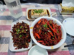-吴记口味馆