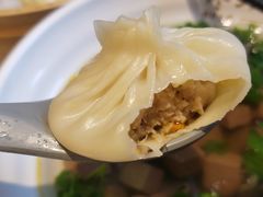 -馋三尺蟹粉小笼(人民广场店)