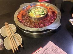 -洞亭火锅(防空洞总店)