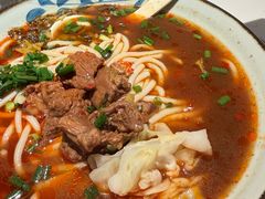 -鑫花溪牛肉米粉(凤凰街创始总店)