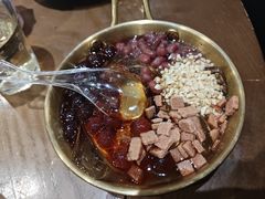 冰粉-川流不息·地道川菜·小龙虾(新松江路店)