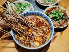 -大众跷脚牛肉馆·非遗传承单位(峨眉山店)