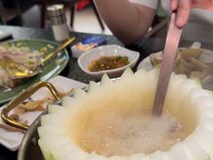 -得意咚瓜·顺德鱼生·冬瓜火锅(深圳首店)