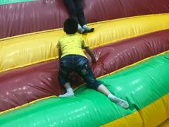 -蒙特利亲子乐园