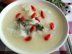 -乐禧母婴全自营月嫂(宝山店)