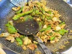 -费大厨辣椒炒肉(黄兴中心广场店)