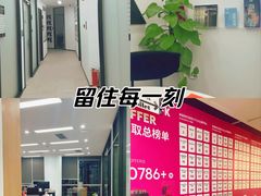 -新东方斯芬克艺术留学作品集培训(郑州校区)