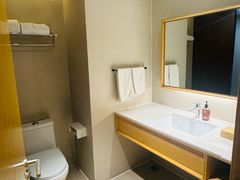 -全季酒店(石家庄裕华东路万达广场店)