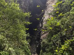 -龙水峡地缝景区