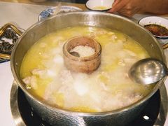 -朴小妹人参鸡汤火锅(长白山万达店)