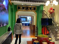 -沸炉重庆老火锅(军事博物馆店)