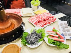 -楼外楼大刀肉传统火锅居(博学路店)
