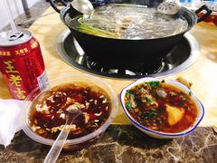 -石灰市毛记烧鸡公(解放碑店)