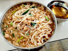 -正宗杨记普洱酸醋米线(总店)
