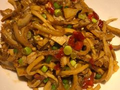 -坛宗剁椒鱼头(河西王府井店)