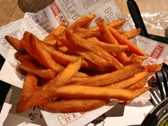 -The Habit Burger Grill 哈比特汉堡(复兴soho店)