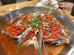 剁椒鱼头-湘聚南县土菜馆(龙山二路店)