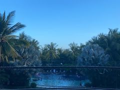 -三亚湾海居铂尔曼度假酒店