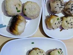 鲜肉虾仁双拼-小杨生煎(湟普汇店)