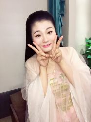 -盘子女人坊生日照·摄影馆(华强店)