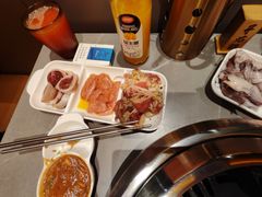 -黑金·寻焰自助百汇·烤肉·火锅(中街店)