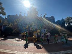 -七彩云南欢乐世界