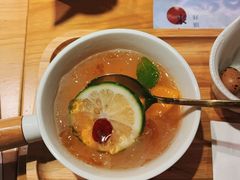 蔓越莓桃胶炖银耳-炖物24章·顺时轻养茶(杭州保利时光里店)