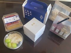 -禾沐·轻食·面包·咖啡