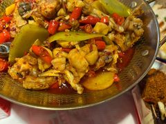 -老闵田螺馆·南昌市井菜·特色小吃(总店)