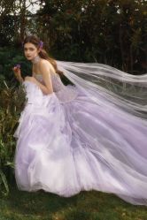 -Renee芮亦婚纱