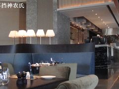 风格干净爽利-Cafe Gray Deluxe